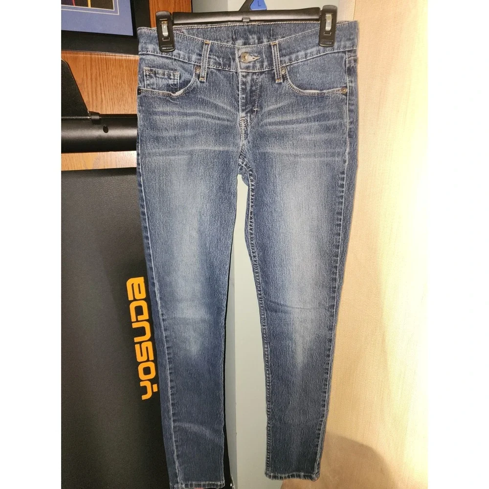 Levi Strauss Signature Women's Jeans, Size  (26x32), Mid-Rise, Skinny Fit